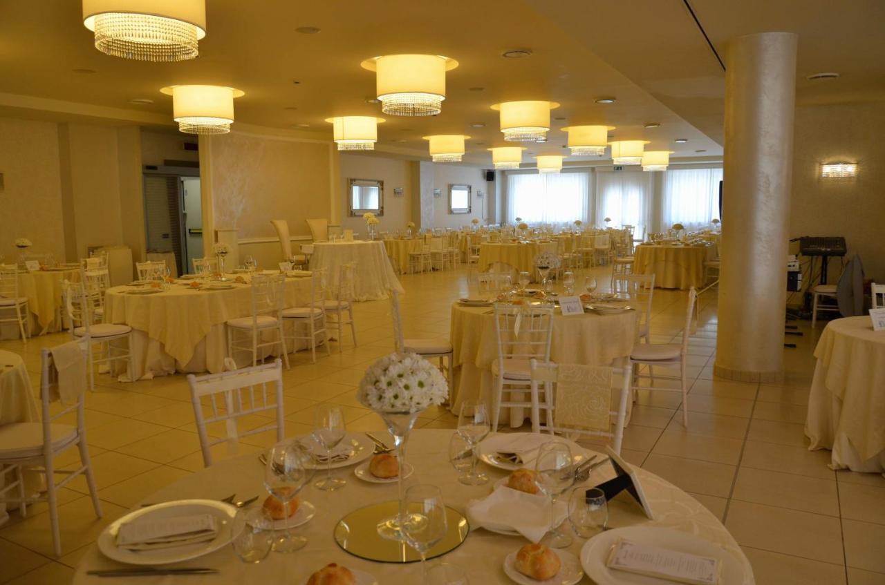 Mediterraneo Palace Hotel Amantea Exterior foto